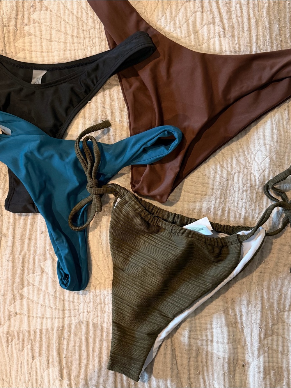 Women’s skimpy bikini bottoms LOT of 4